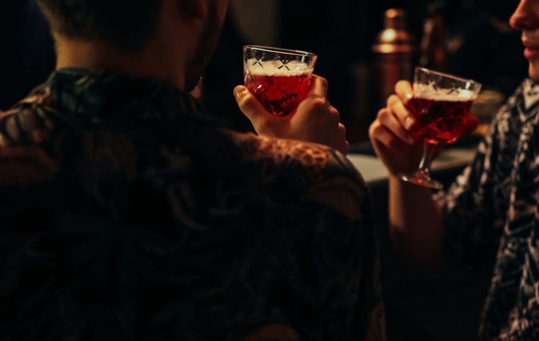 The Hidden Gems Strategy: How to Discover Underrated Bars Beyond the Tourist Pub Crawl Circuit in Boston, MA