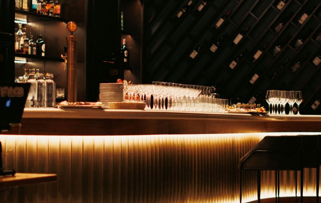 Why Bar Crawls Cost Less Than Other Entertainment Options When You Budget Strategically in Boston, MA